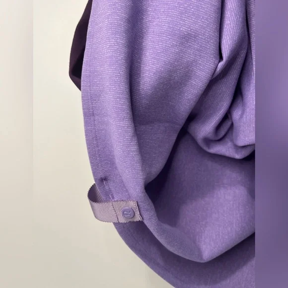 Lululemon Vinyasa Reversible ColorBlock Scarf - Zinfandel Purple/Winter Orchid - Picture 2 of 16